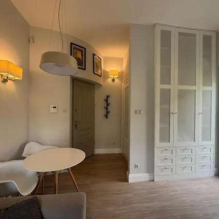 Zen Apartment